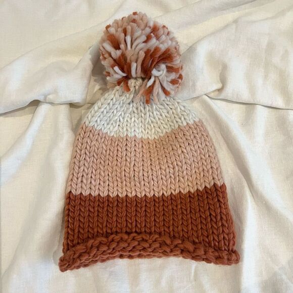 Marcus Adler Chunky Knit Colorblock Rustic/Blush Pink Beanie Hat w Pom - Picture 5 of 8